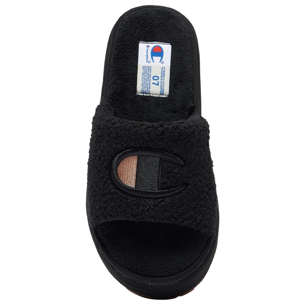 Champion Plush Slipper Size 7 Woman’s